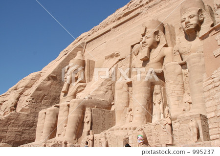 Temple of Abu Simbel in Egypt 995237