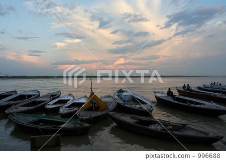 恒河的黃昏 恒河的黃昏 996688