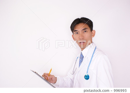 A doctor 996993