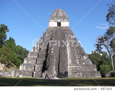 Tikal remains Tikal remains 997263