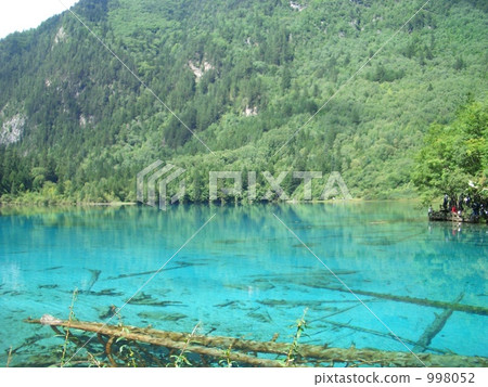Jiuzhaigou World Heritage Site 998052