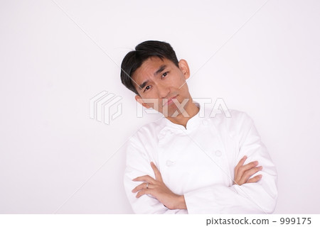 一個令人不安的廚師 999175