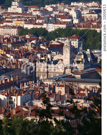 Old Town of Lyon 1000653