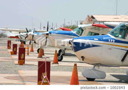aircraft parking apron, cessnplane, air plane 1002843