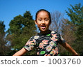 女孩 上半身 單人 1003760