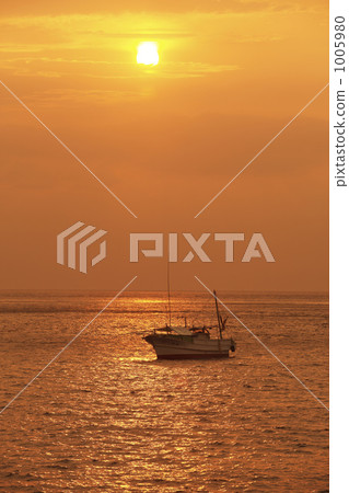 Sunset from Sato Cape 1005980