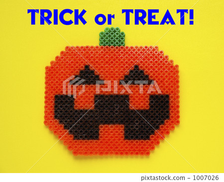 Pumpkin yellow · letters 1007026