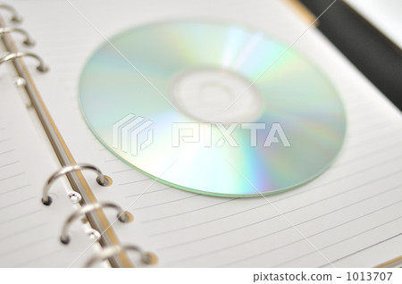 系統筆記本和CD-R 系統筆記本和CD-R 1013707