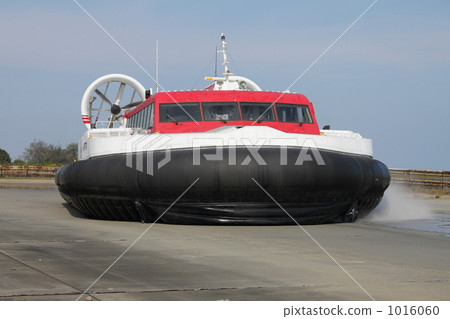 hovercraft, sea bus, marine transportation 1016060