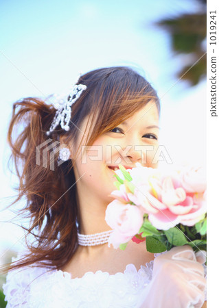 Bride 1019241