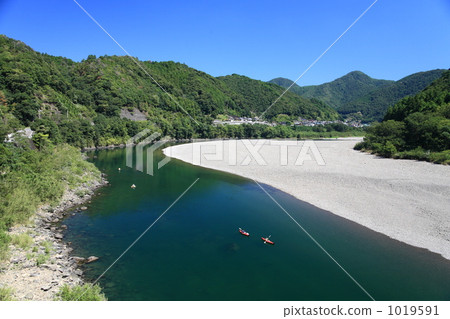 四萬十川和獨木舟 1019591