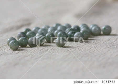 鋸和輕珠圓珠 1031655