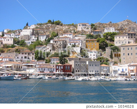 Island of the Aegean Sea 1034028