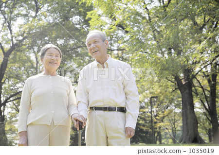 老人 人物 夫婦 1035019
