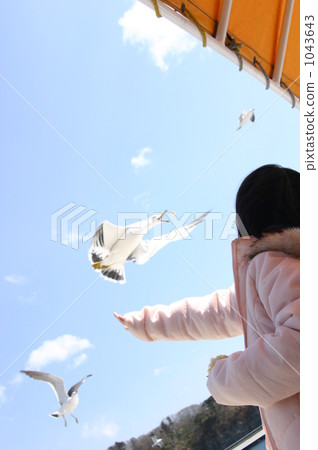 開放時刻 1043643