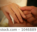 exchange rings, exchanging rings, wedding band 1046889