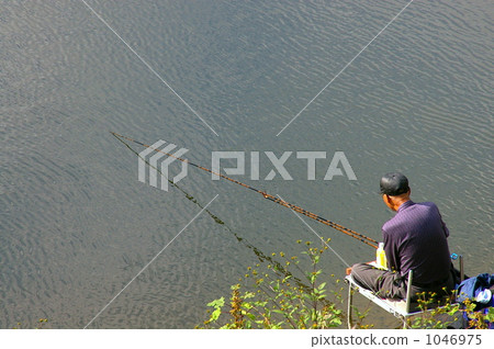 Fall autumn afternoon Enjoy Herahna fishing in the swamp near the urban area 1046975