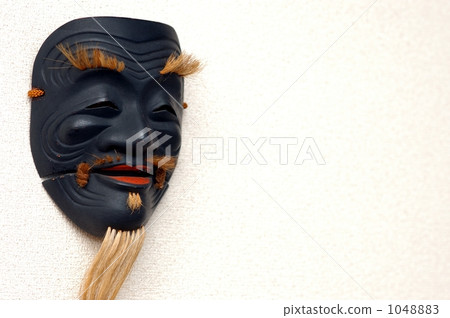 Auspicious Noh mask 1048883