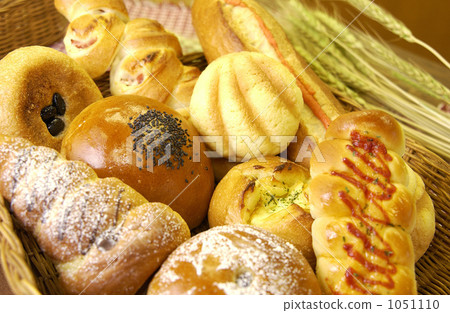 Bread  1051110
