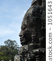 A statue of a smile 1051643