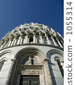 Pisa's baptistery 1055314