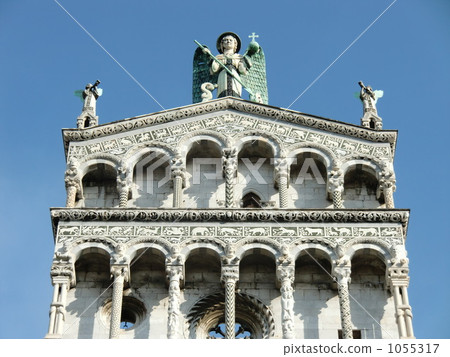 Church of San Michele in Foro 1055317