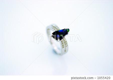 Opal Ring 1055420
