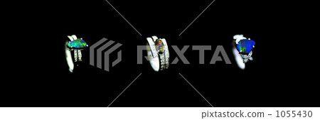 蛋白石戒指 1055430