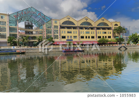 Riverside Point 1055983
