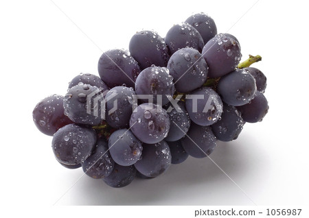 Gigantic peak 1056987