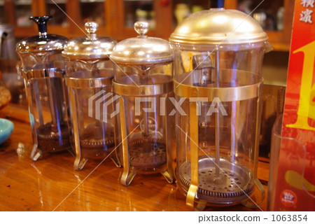Tea pot on coffee shop counter Tea pot on coffee shop counter 1063854