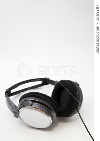 Headphones 1065287