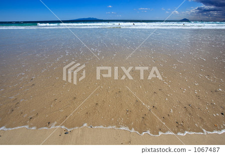 water's edge, coast, seashore 1067487