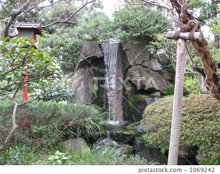 Japanese garden 1069242