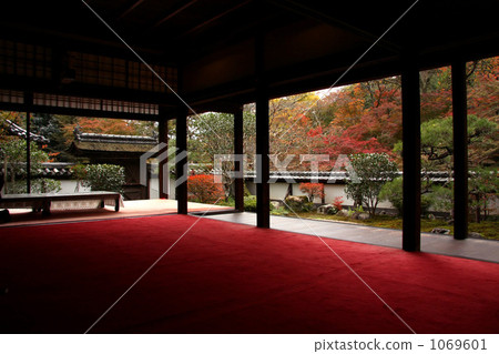 Honkakuji Fukujuin的秋葉(對角線位置) Honkakuji Fukujuin的秋葉(對角線位置) 1069601