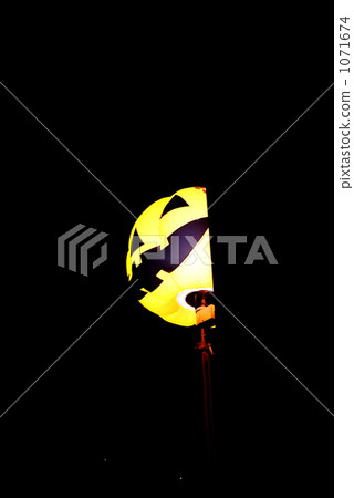 漂浮在鎮的南瓜 1071674