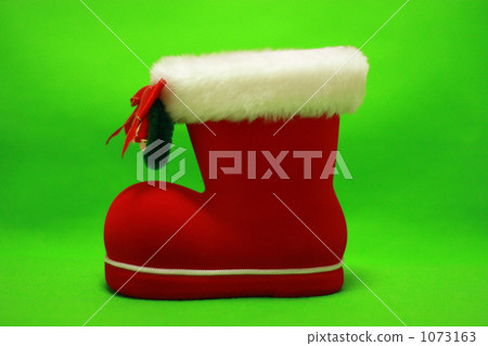 Santa's red boots 1073163