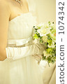 Wedding dress chestnut bouquet 1074342