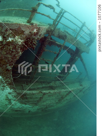 沉船 海底的 海裡 1077106