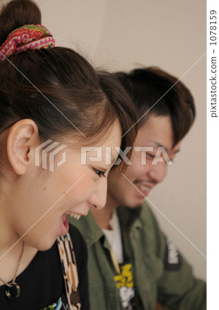 微笑情侶 微笑情侶 1078159