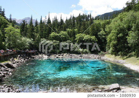 Kyushui Fudokoori Pond 1080930