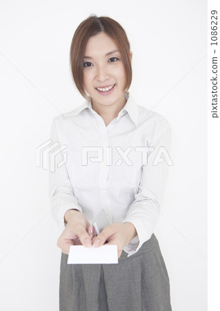 提出名片的OL 提出名片的OL 1086229