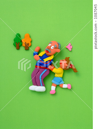 Grandfather jogging with grandpa and grandchild 1087045