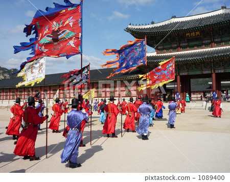 Korean soldiers Korean soldiers 1089400