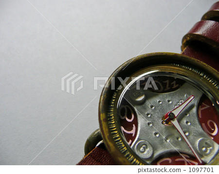 A wristwatch with a personality full of individuality A wristwatch with a personality full of individuality 1097701