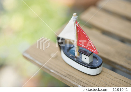 玩具船 玩具船 1101041