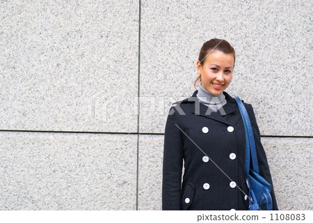 Smiling female college student (half) 1108083