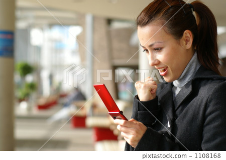 A woman to mail 1108168