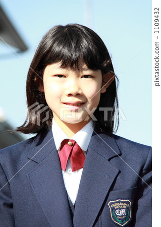 Female uniform 1109432