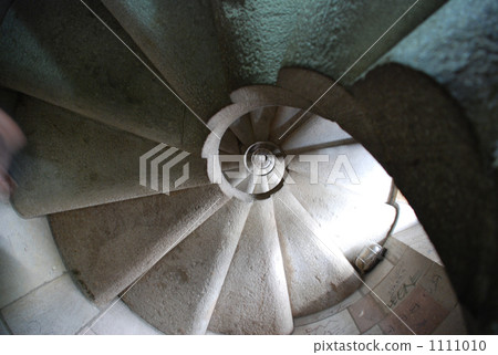 spiral stairs, spain, spanish 1111010